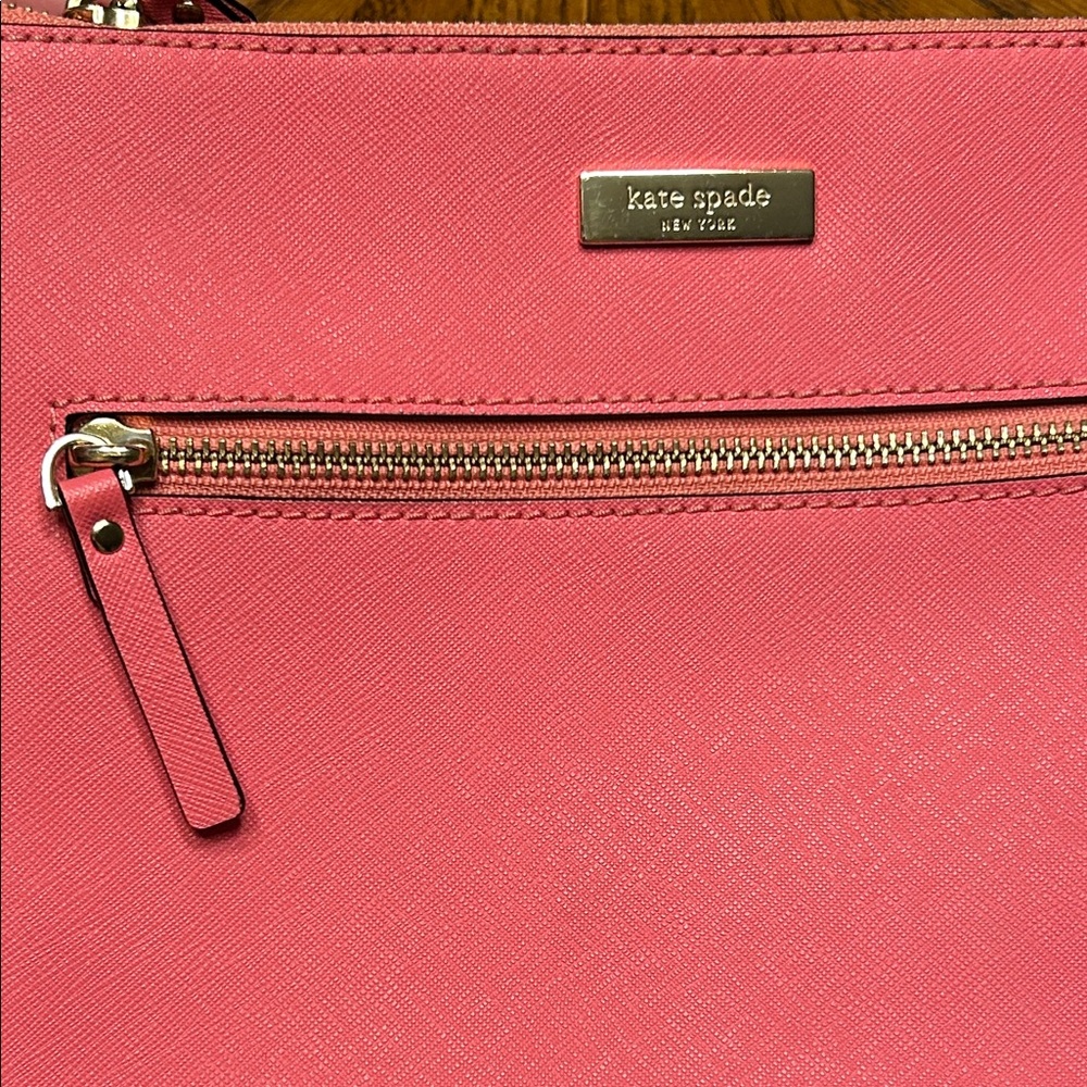 Kate Spade New York Laurel Way Rima 🍉Watermelon Gelato Crossbody Bag. - Picture 4 of 11